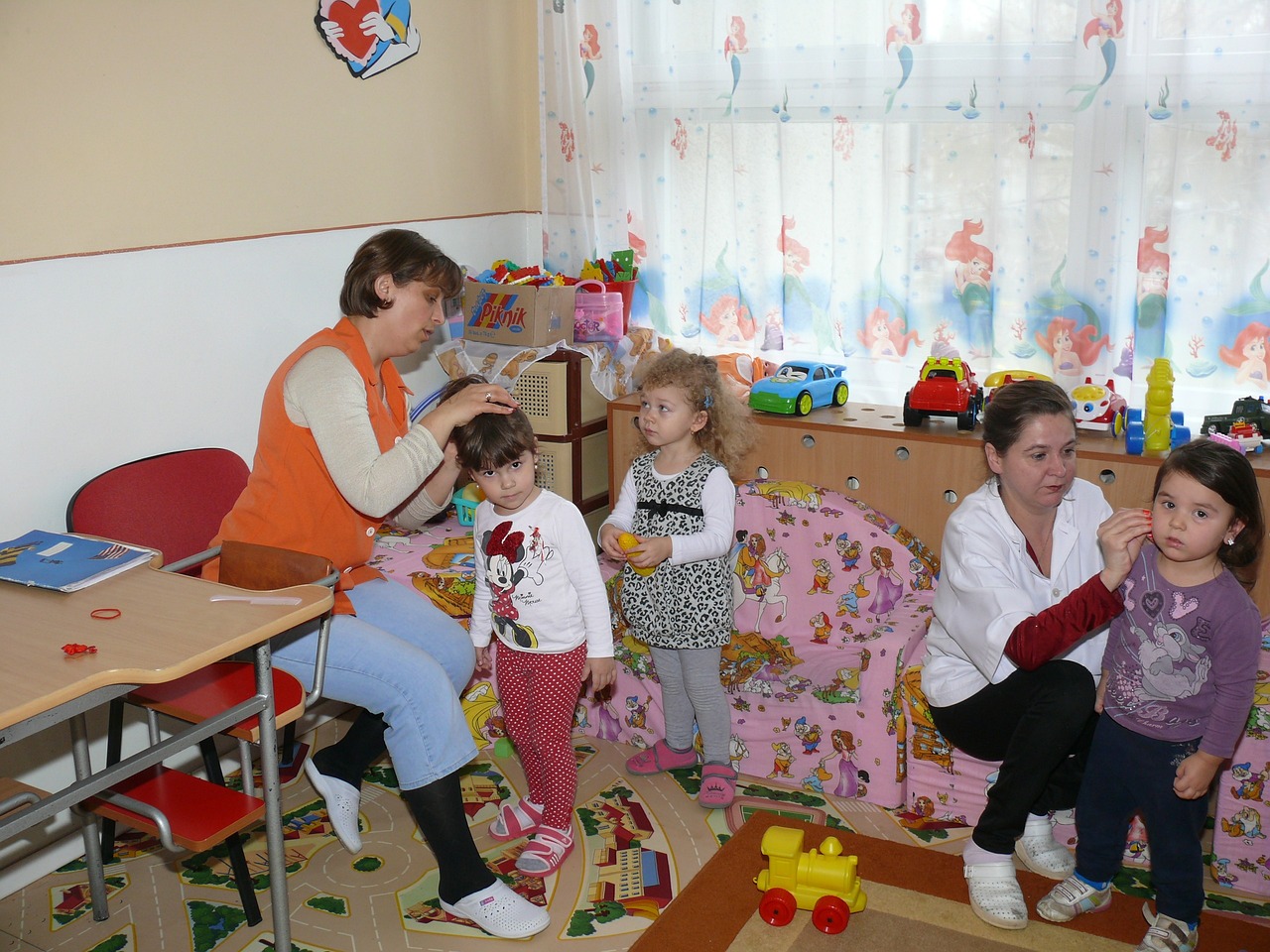 kindergarten, kids, preschool-90505.jpg